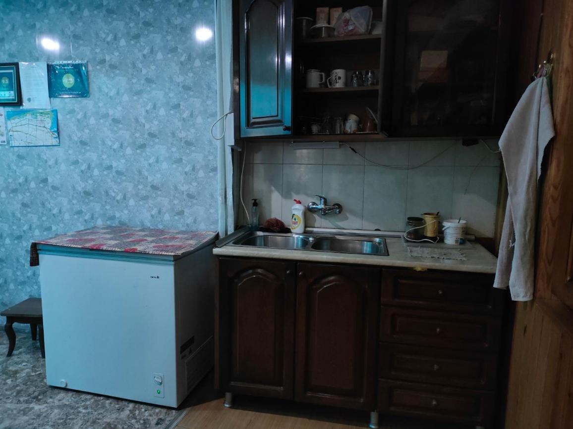Guest House Nadejda Batumi Zewnętrze zdjęcie