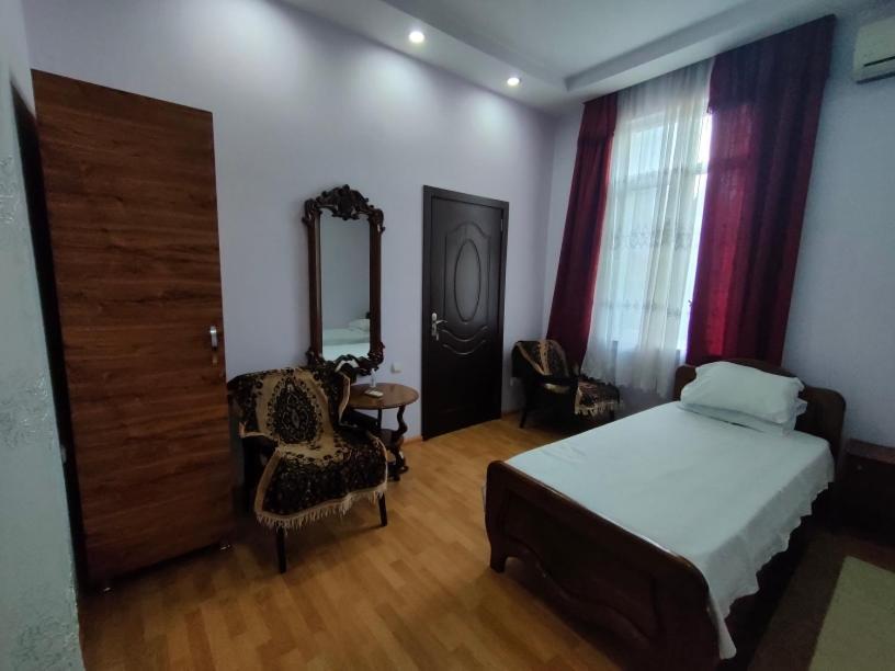 Guest House Nadejda Batumi Zewnętrze zdjęcie