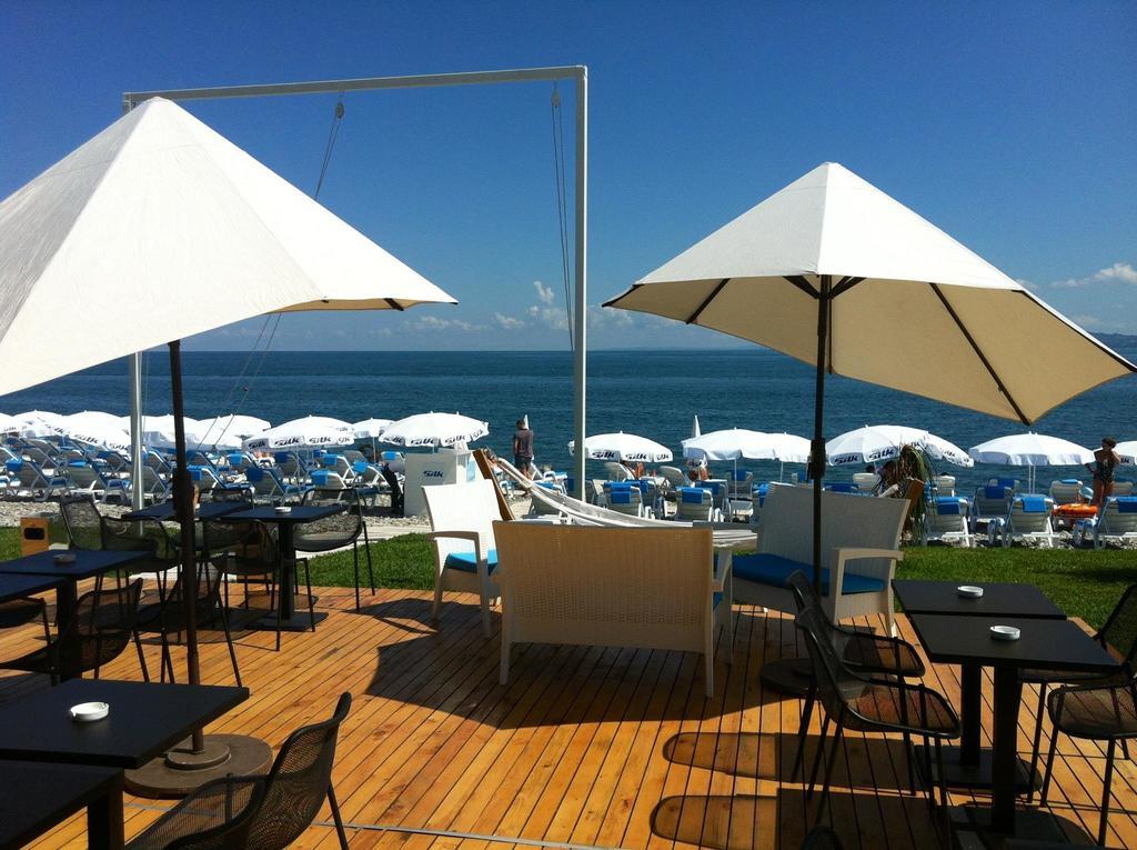 Guest House Nadejda Batumi Zewnętrze zdjęcie