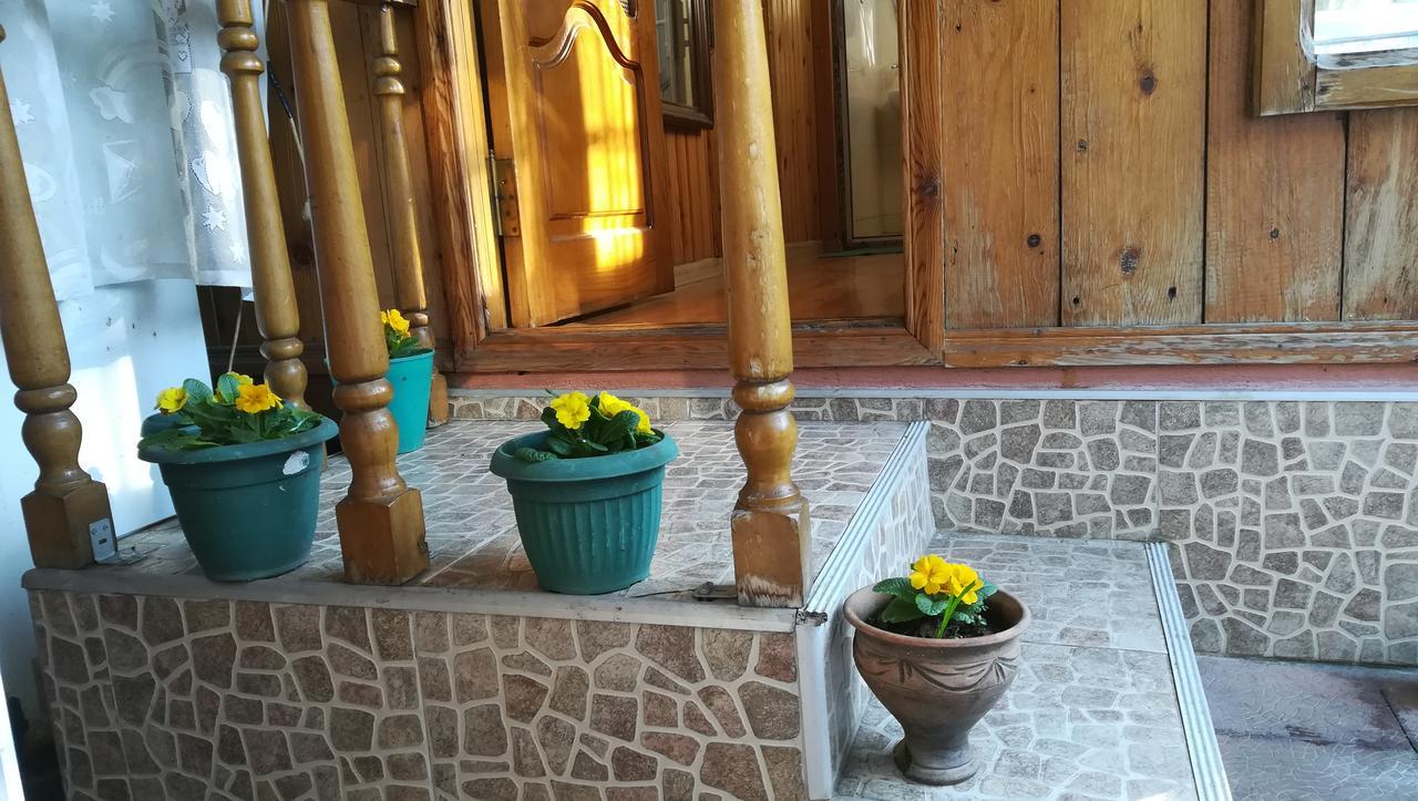 Guest House Nadejda Batumi Zewnętrze zdjęcie